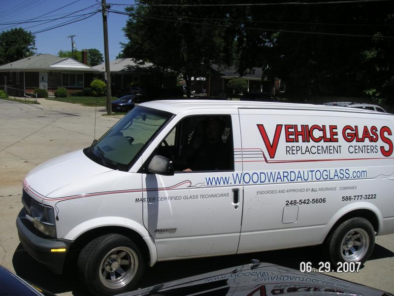 Vehicle Glass Replacement Centers Better than all the rest! Let us