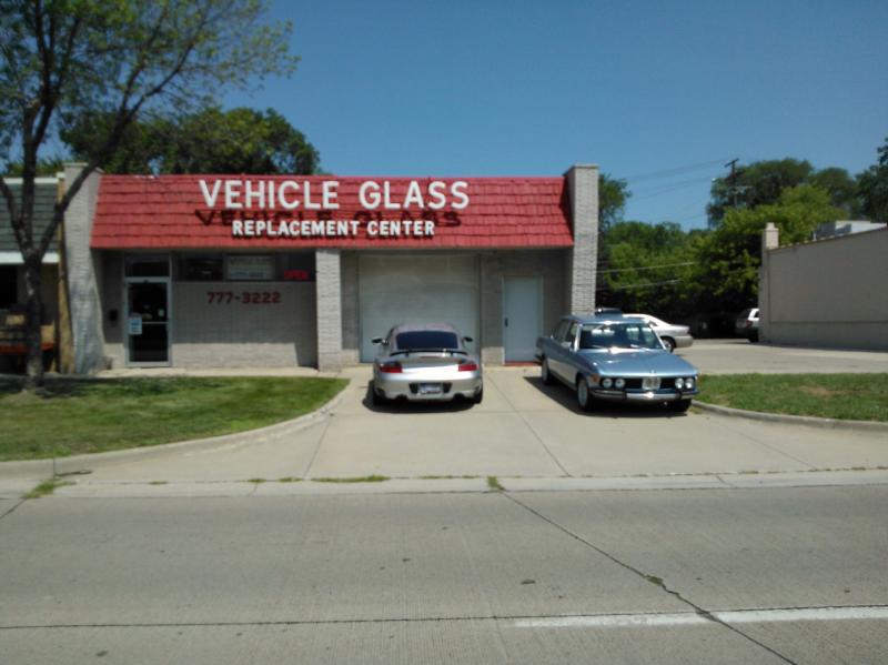 Vehicle Glass Replacement Centers Better than all the rest! Let us